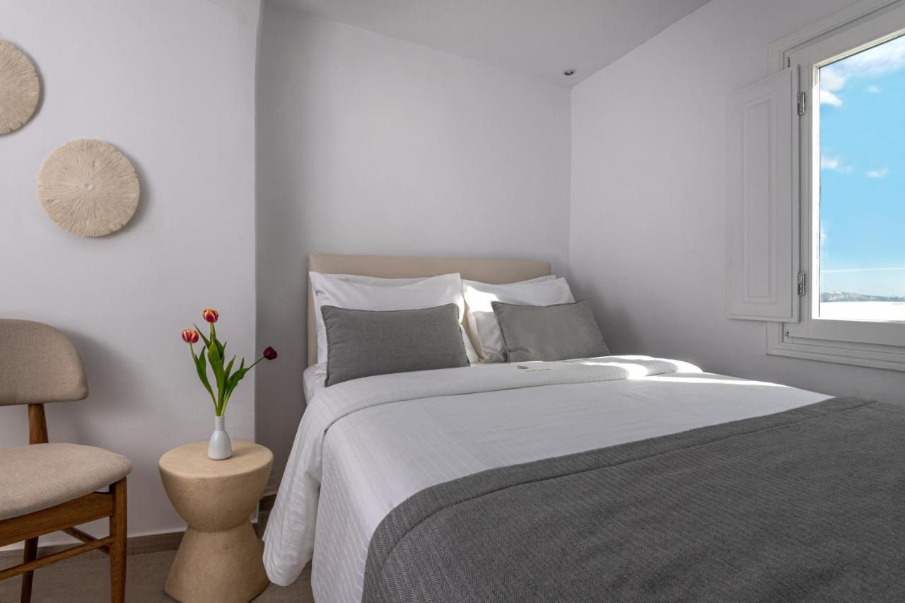 Aqua Mare Luxury Suites Imerovigli  Bagian luar foto