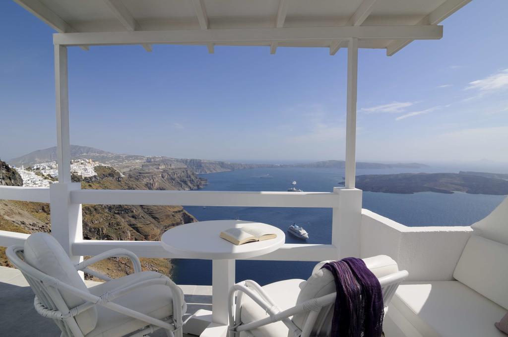 Aqua Mare Luxury Suites Imerovigli  Bagian luar foto