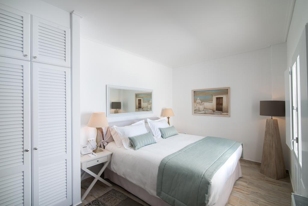 Aqua Mare Luxury Suites Imerovigli  Bagian luar foto