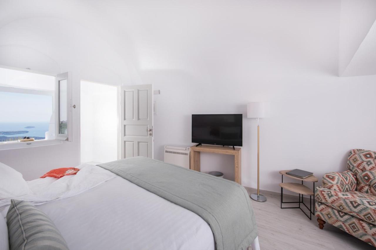 Aqua Mare Luxury Suites Imerovigli  Bagian luar foto